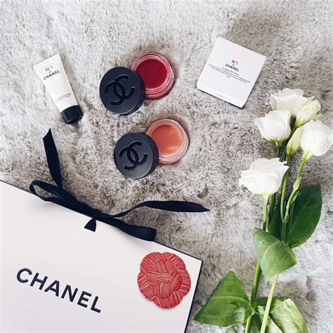 chanel healthy pink lip balm|chanel moisturizing lip balm.